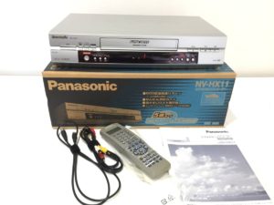 座間市より出張買取にてパナソニック Panasonic VHS ビデオデッキ NV